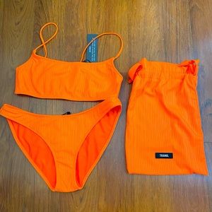 Triangl orange bikini
